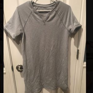 Gray tunic short sleeve sweatshirt